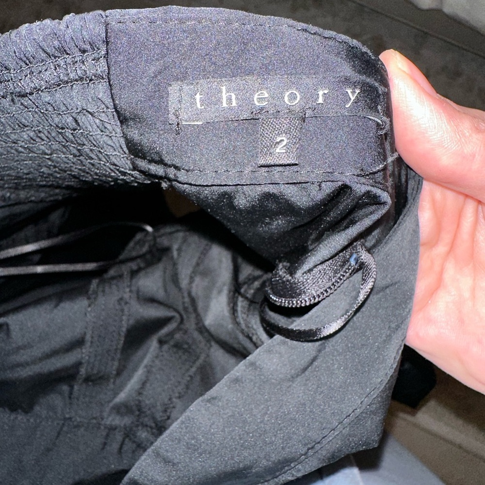 Black bow cocktail dress. EUC. Theory. - Picture 2 of 2